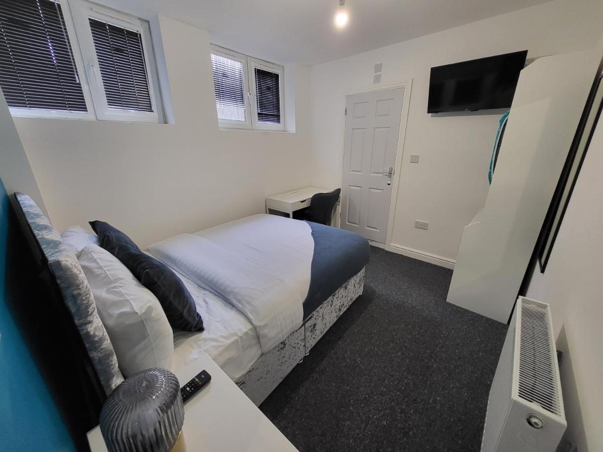Nottingham Forest Rd, Short Stays Exterior photo