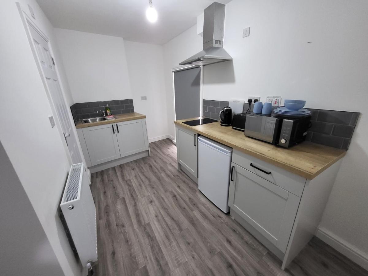 Nottingham Forest Rd, Short Stays Exterior photo