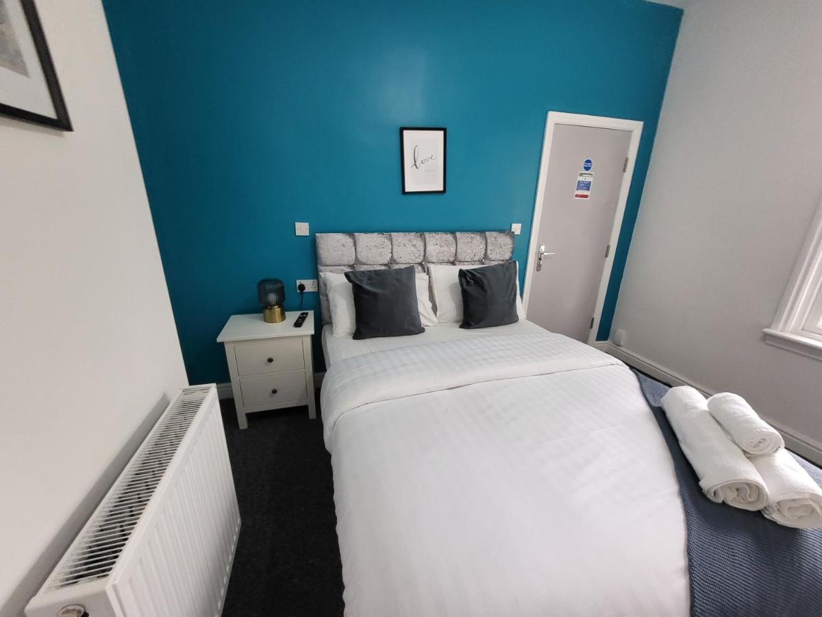 Nottingham Forest Rd, Short Stays Exterior photo